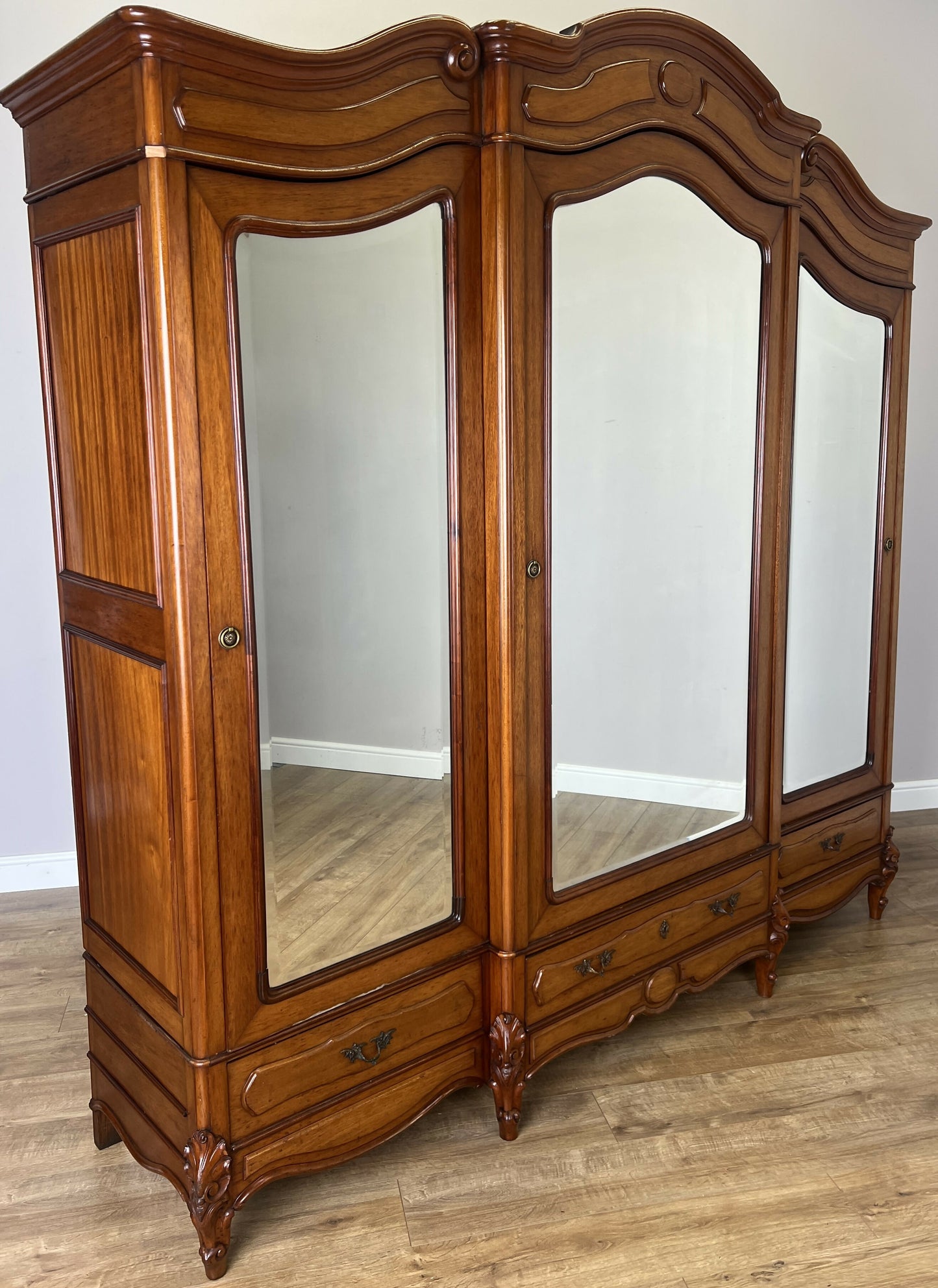 Wardrobe Antique French Mahogany Three Door Mirrored Carved Armoire LOT 6127