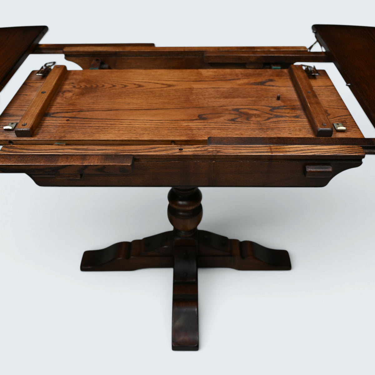 Old Charm Aldeburgh Extending Dining Table Pedestal Model 2472 FREE UK Delivery*