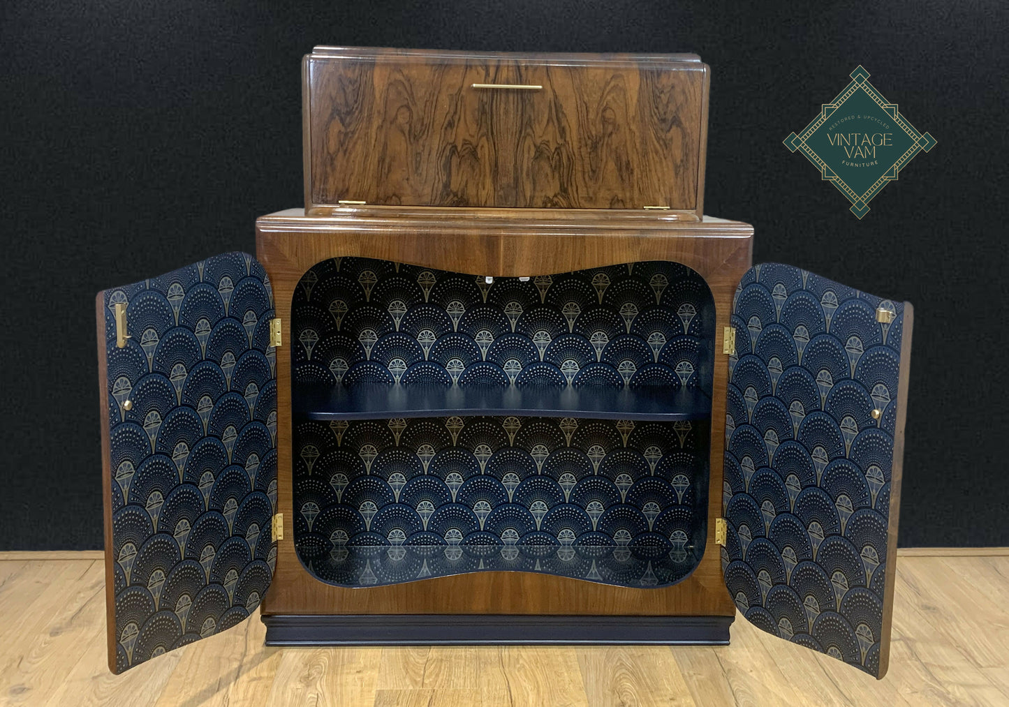 Art deco drinks cocktail cabinet