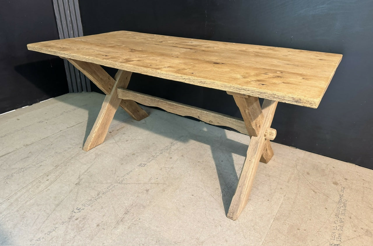 X Ldgs French Oak Farmhouse Dining Table