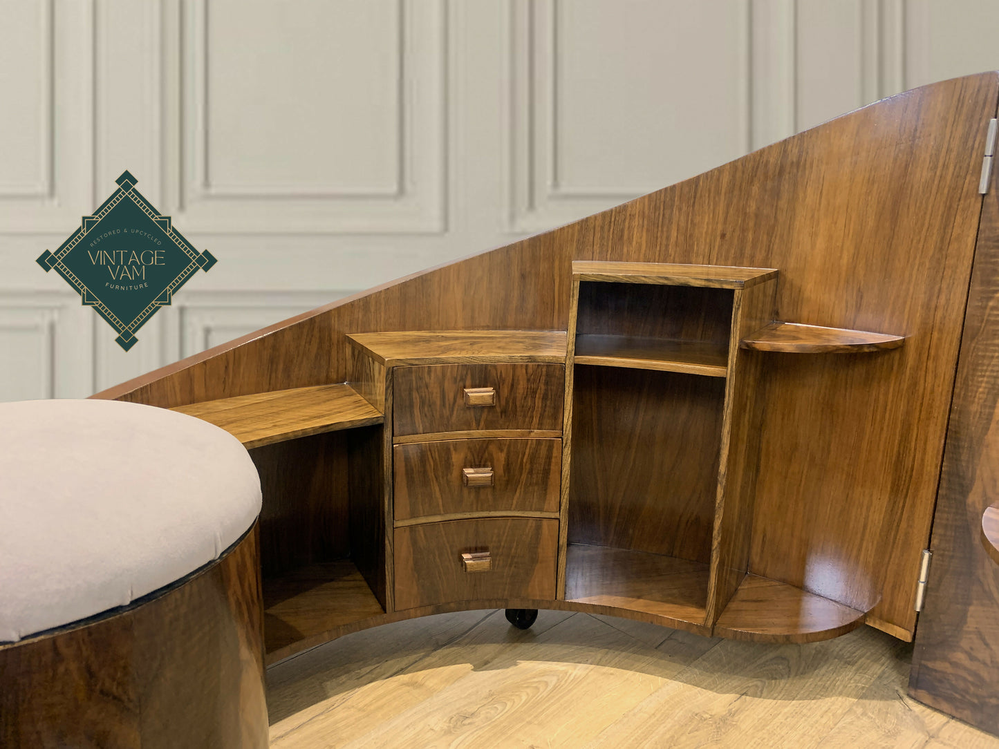 c.1930 French Art Deco olivewood Metamorphic dressing table/vanity