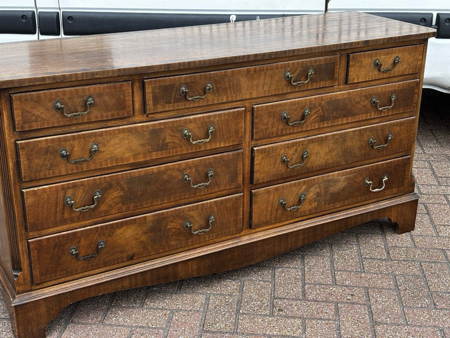 Large Vintage Chest Of Drawers. 9 Drawers, Lots Of Storage, Nice Proportions