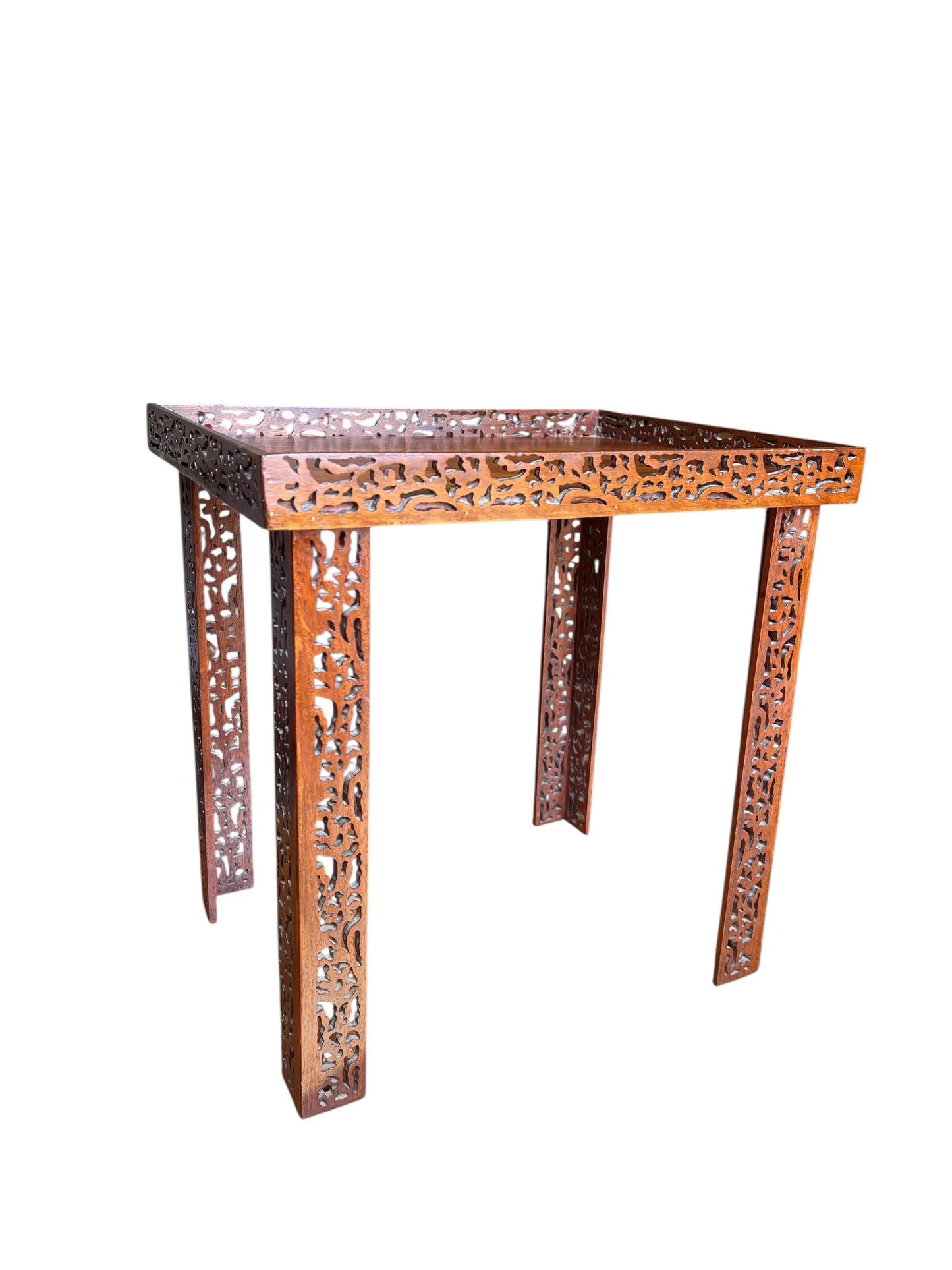20th Century vintage Chinese Chippendale style small table