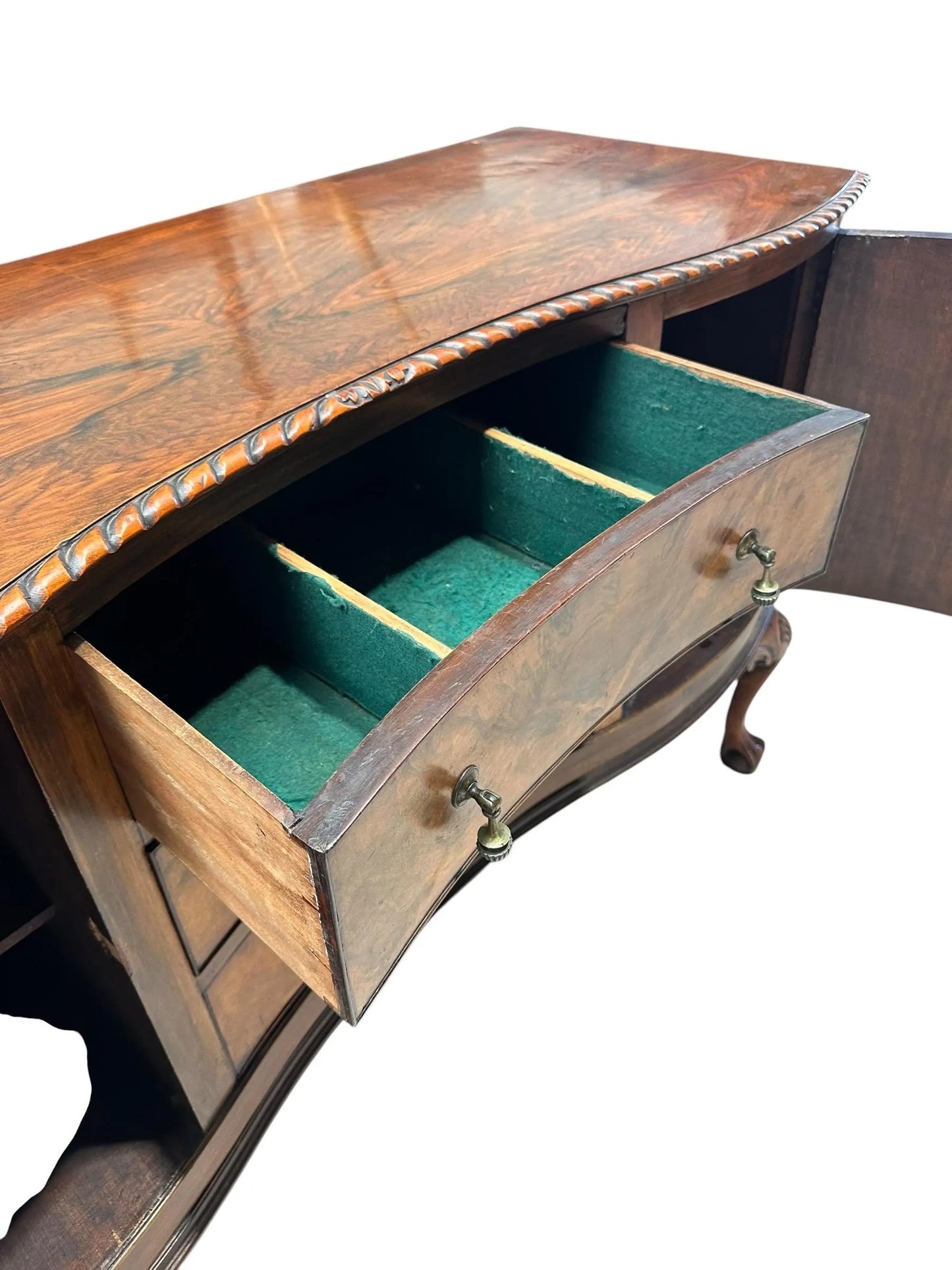 Vintage Georgian revival Walnut sideboard cabinet