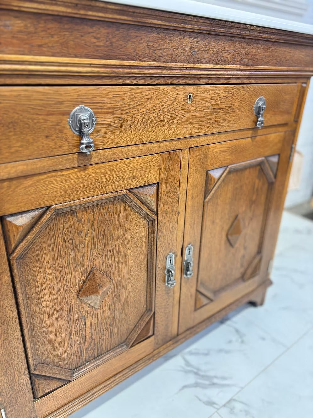 Wooden Carved Vintage Vanity Unit