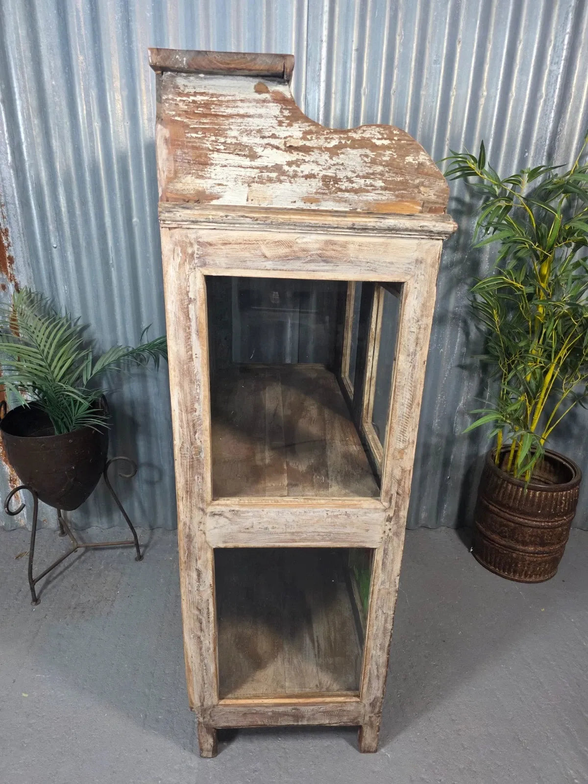 Vintage Bathroom Drinks Display Cabinet