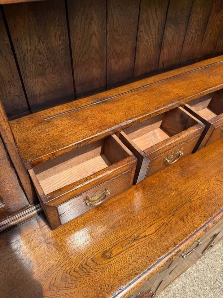 Large Antique Style Solid Oak Hand Made English Country Farmhouse Dresser