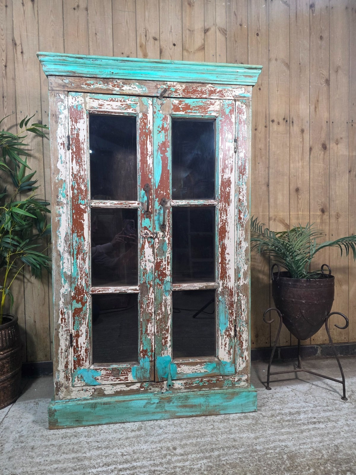 Vintage Reclaimed Indian Freestanding Kitchen Bathroom Drinks Display Cabinet