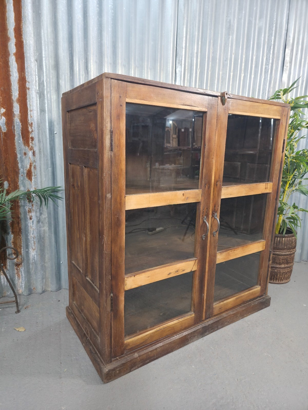 Vintage Reclaimed Indian Freestanding Kitchen Bathroom Drinks Display Cabinet