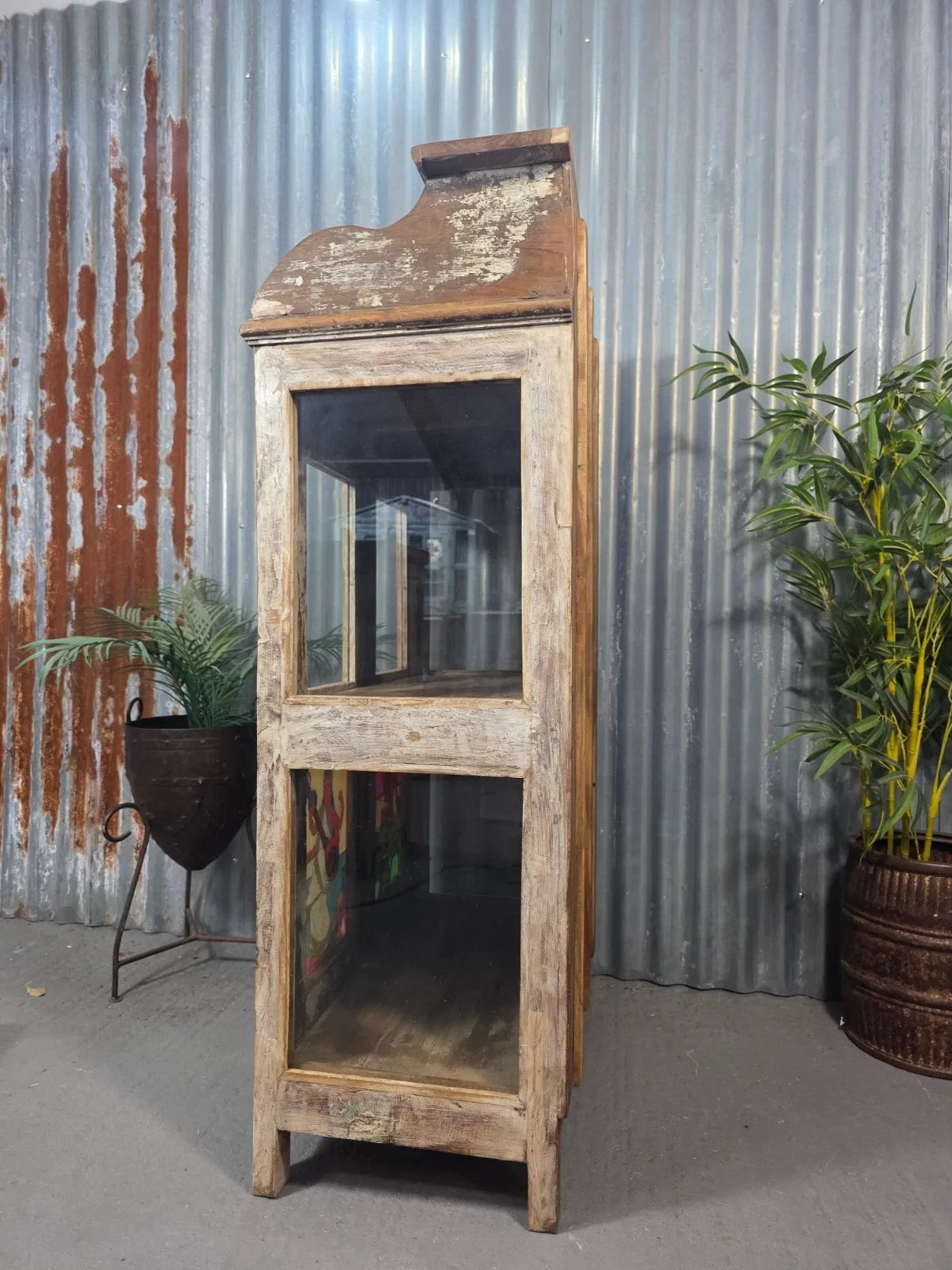 Vintage Bathroom Drinks Display Cabinet