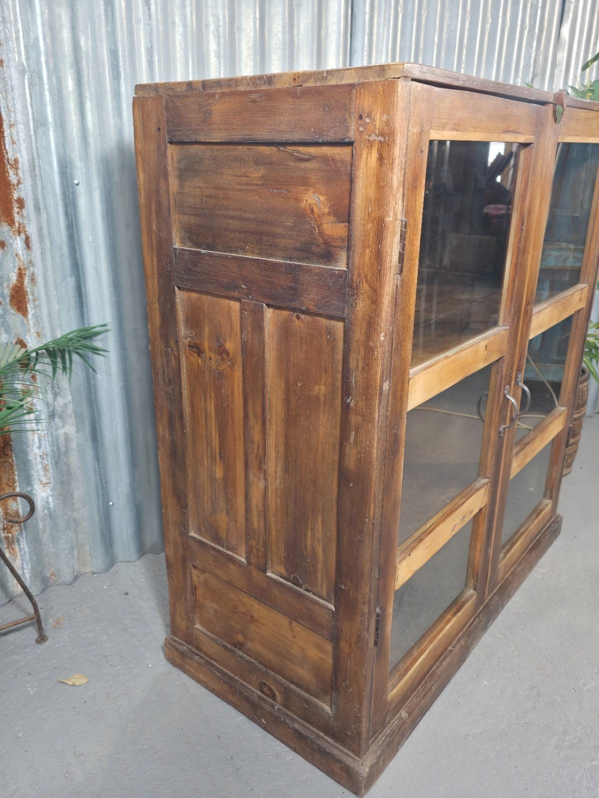 Vintage Reclaimed Indian Freestanding Kitchen Bathroom Drinks Display Cabinet