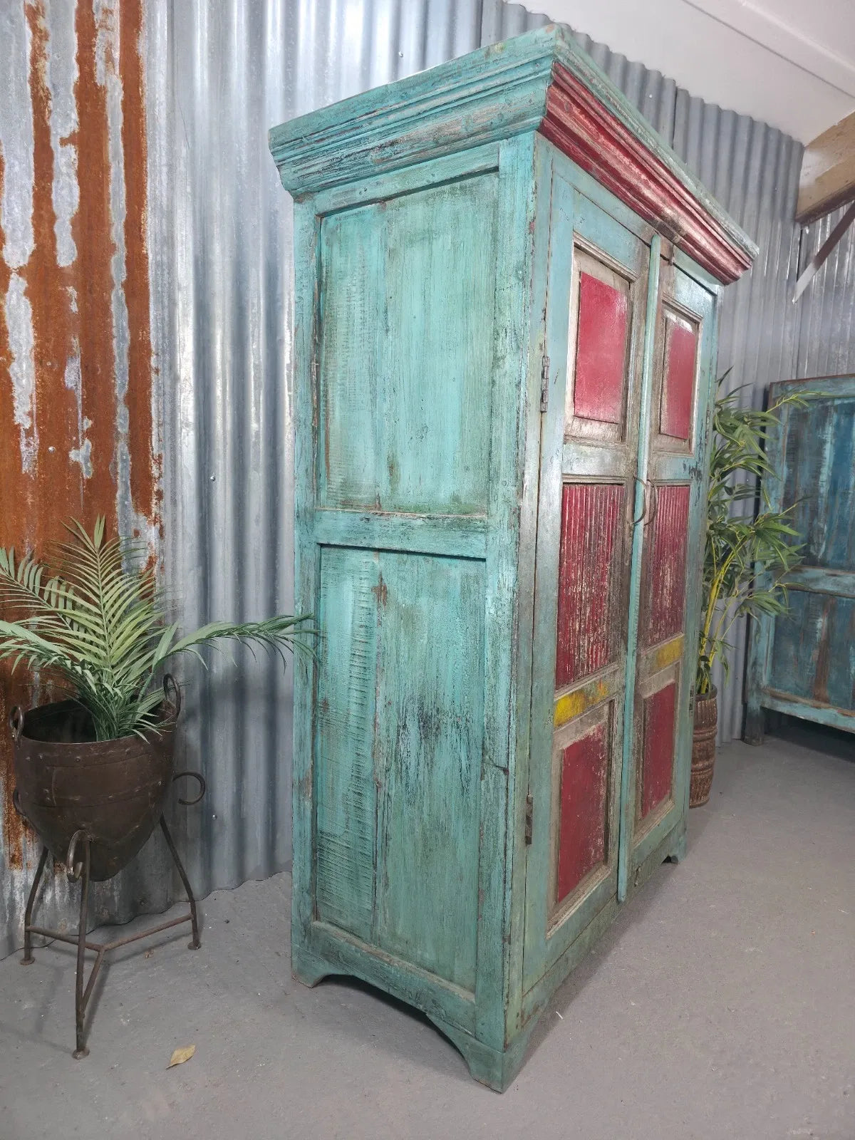 Vintage Reclaimed Indian Free Standing Solid Wooden House Keepers Linen Cupboard