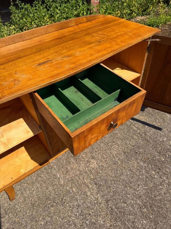 Vintage Mid-Century Art Deco Scandinavian Style Retro Sideboard Drinks Cabinet