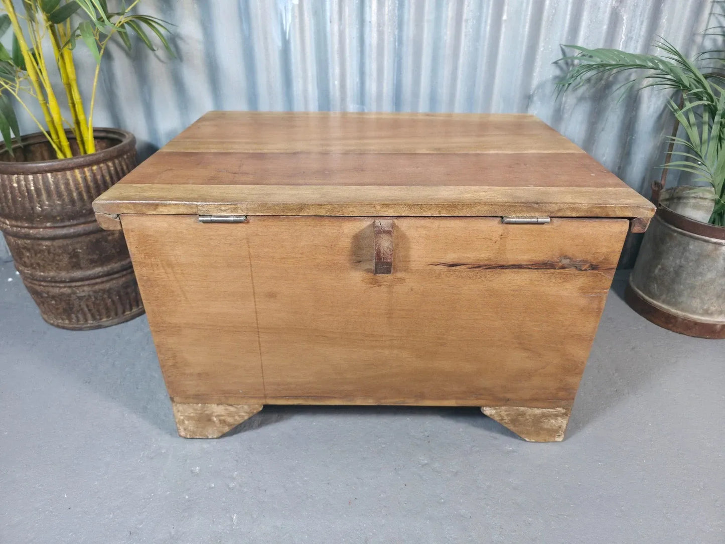 Vintage Rustic Indian Solid Wooden Dowry Chest Coffee Side Table Trunk