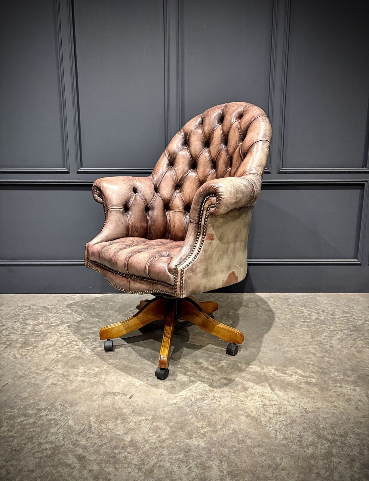 Buttoned Leather Antique Swivel Desk Chair
