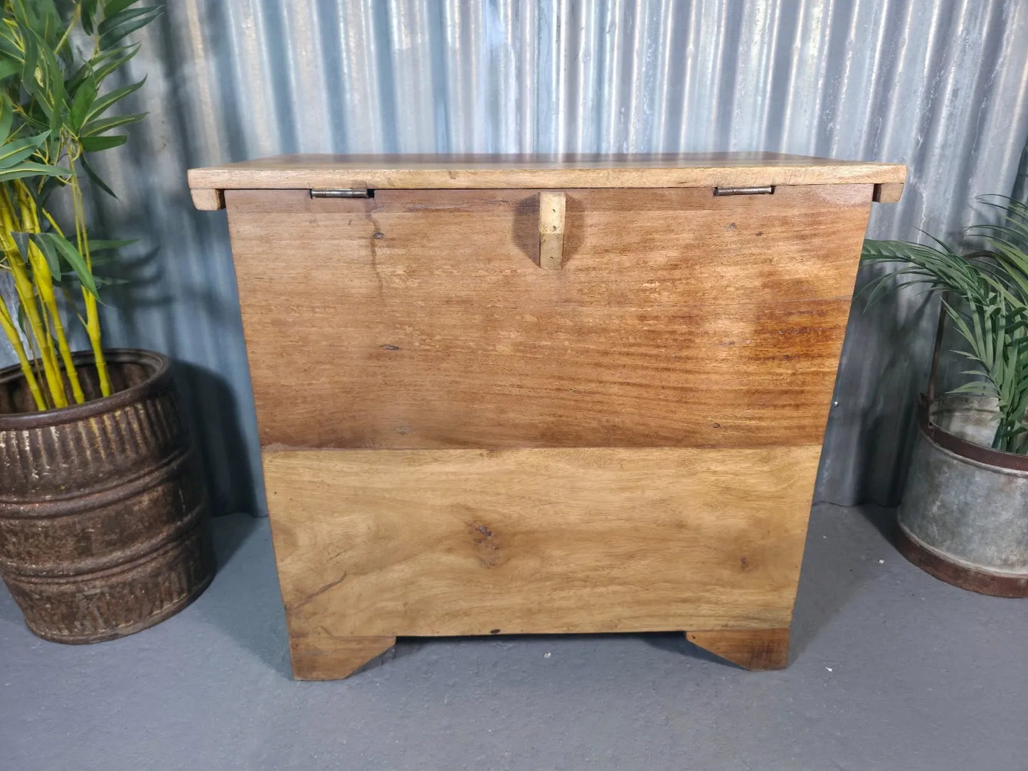 Vintage Reclaimed Rustic Indian Solid Wooden Dowry Chest Coffee Side Table Trunk