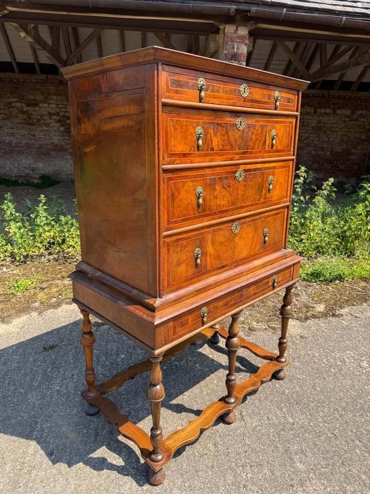 Antique 17th Century Walnut Tallboy Chest On Stand Chest Of Drawers