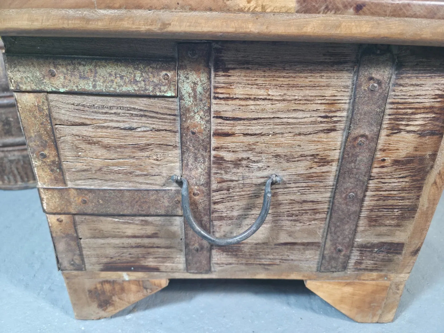 Vintage Rustic Indian Solid Wooden Dowry Chest Coffee Side Table Trunk