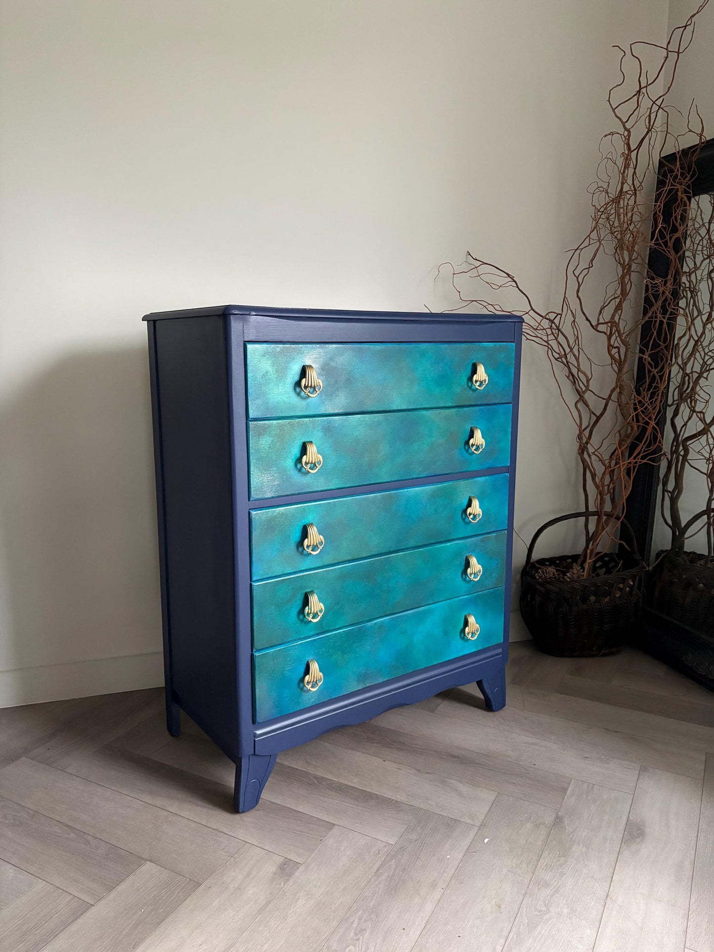 Vintage chest of drawers, hand painted. Example of commission available
