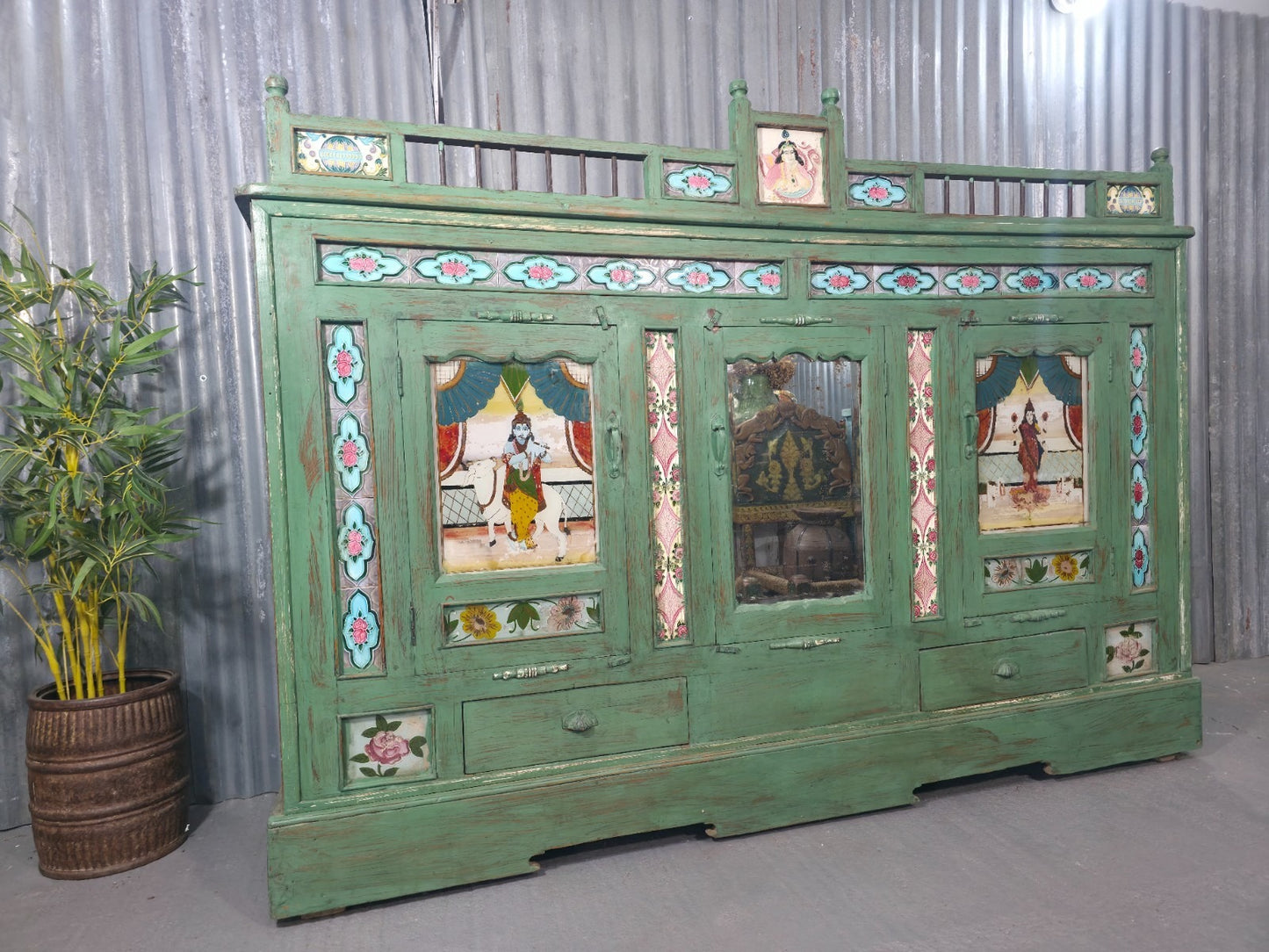 Green Vintage Indian Colonial Solid Wooden Glazed Sideboard Drinks Cabinet