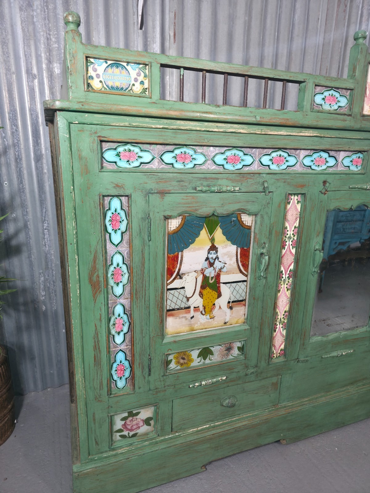 Green Vintage Indian Colonial Solid Wooden Glazed Sideboard Drinks Cabinet