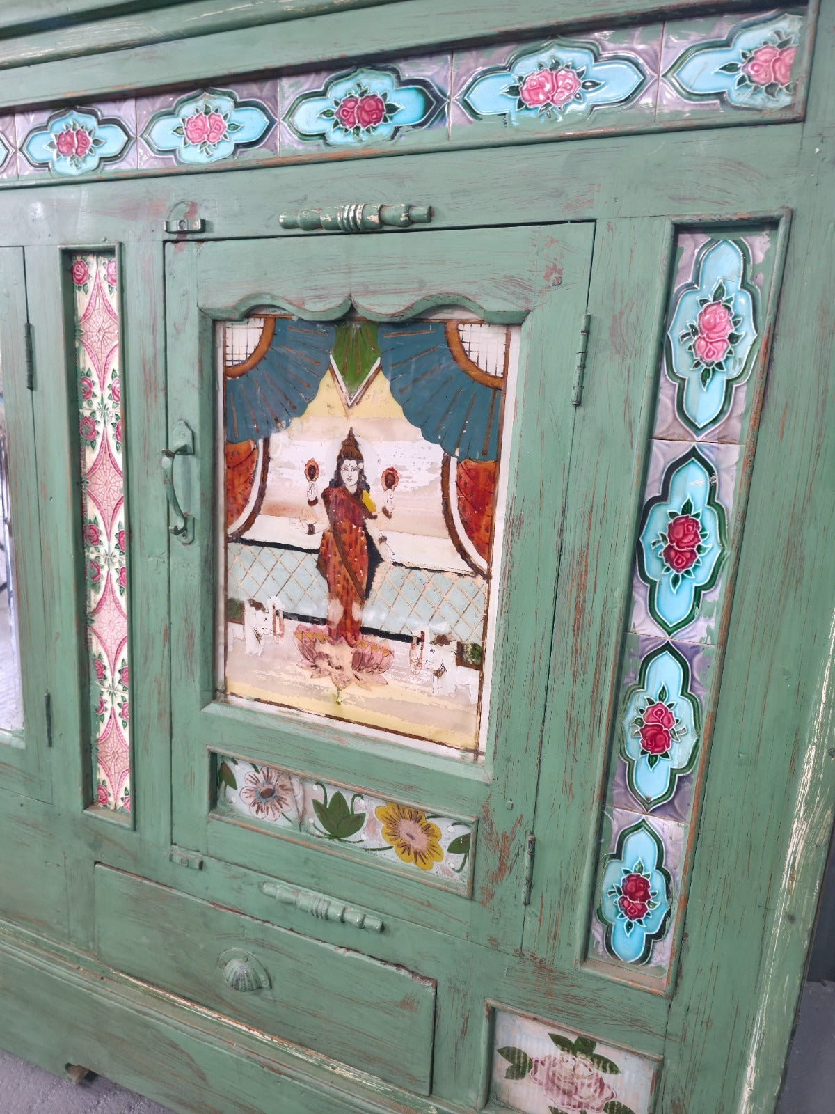 Green Vintage Indian Colonial Solid Wooden Glazed Sideboard Drinks Cabinet