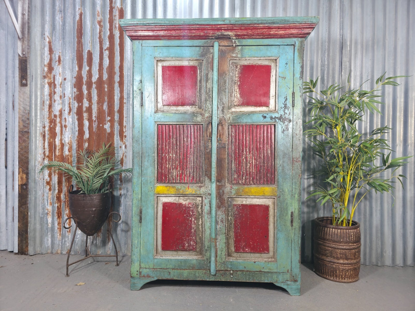 Vintage Reclaimed Indian Free Standing Solid Wooden House Keepers Linen Cupboard