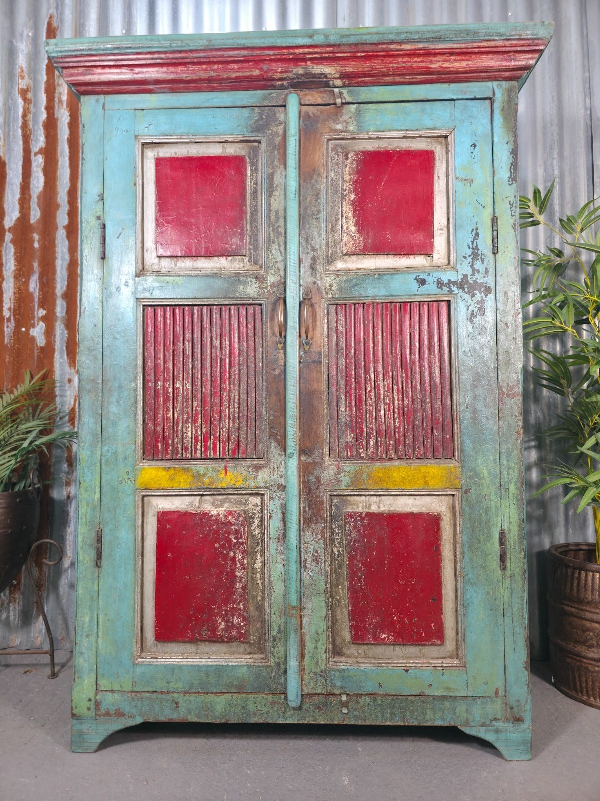 Vintage Reclaimed Indian Free Standing Solid Wooden House Keepers Linen Cupboard