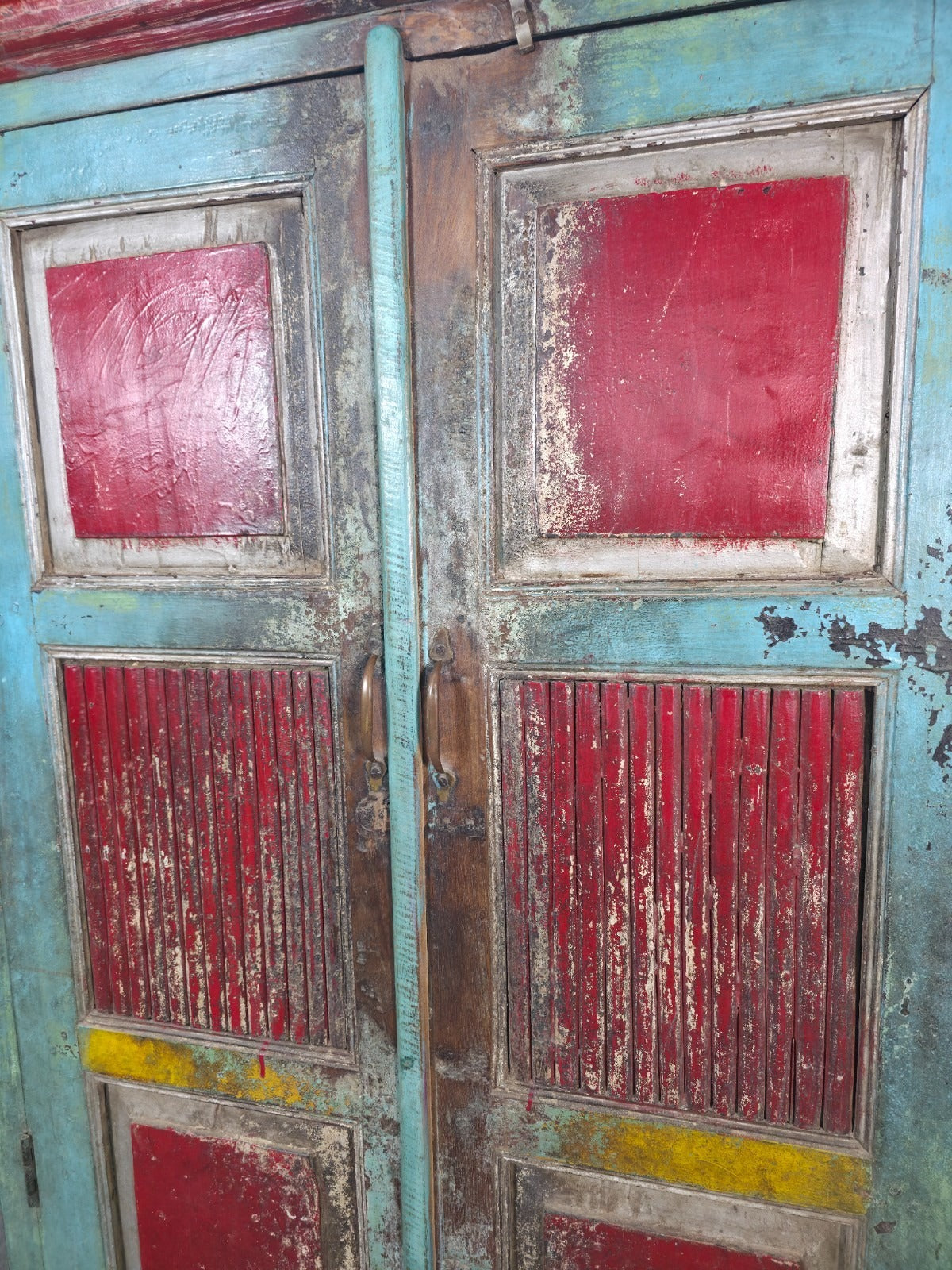 Vintage Reclaimed Indian Free Standing Solid Wooden House Keepers Linen Cupboard