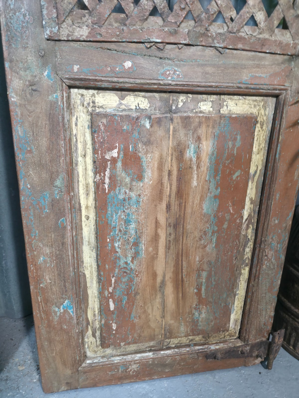 Pair Vintage Rustic Indian Wooden Iron Doors Garden Gates Room Divider Screen