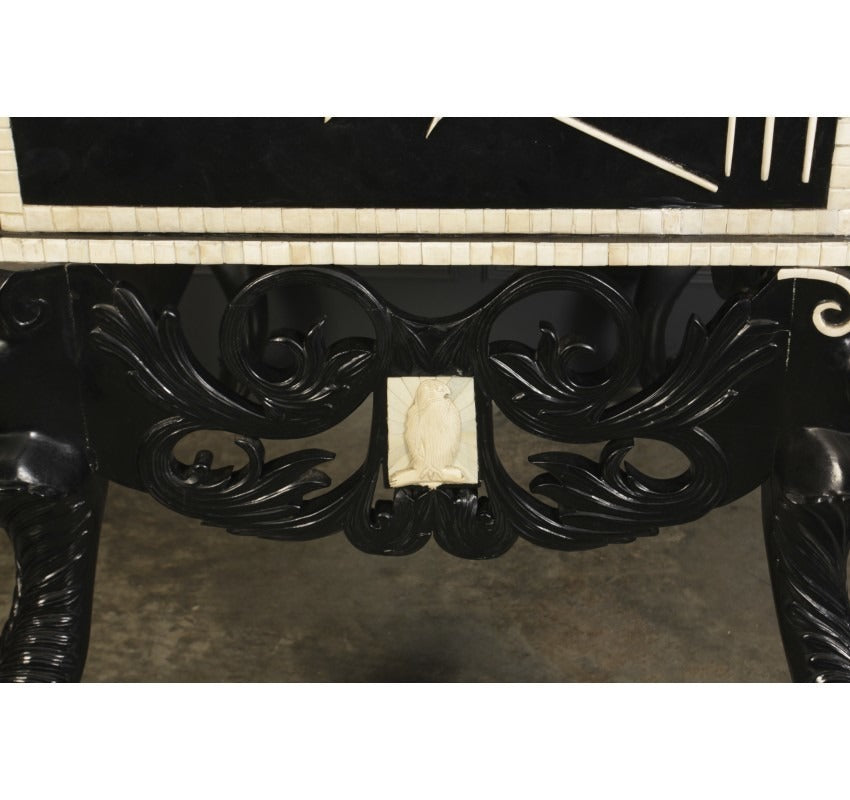 Black Lacquered Drinks Cocktail Cabinet