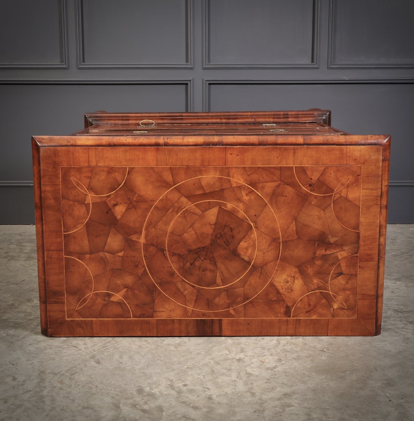 William & Mary Oyster Veneered Art Deco Chest Of Drawers