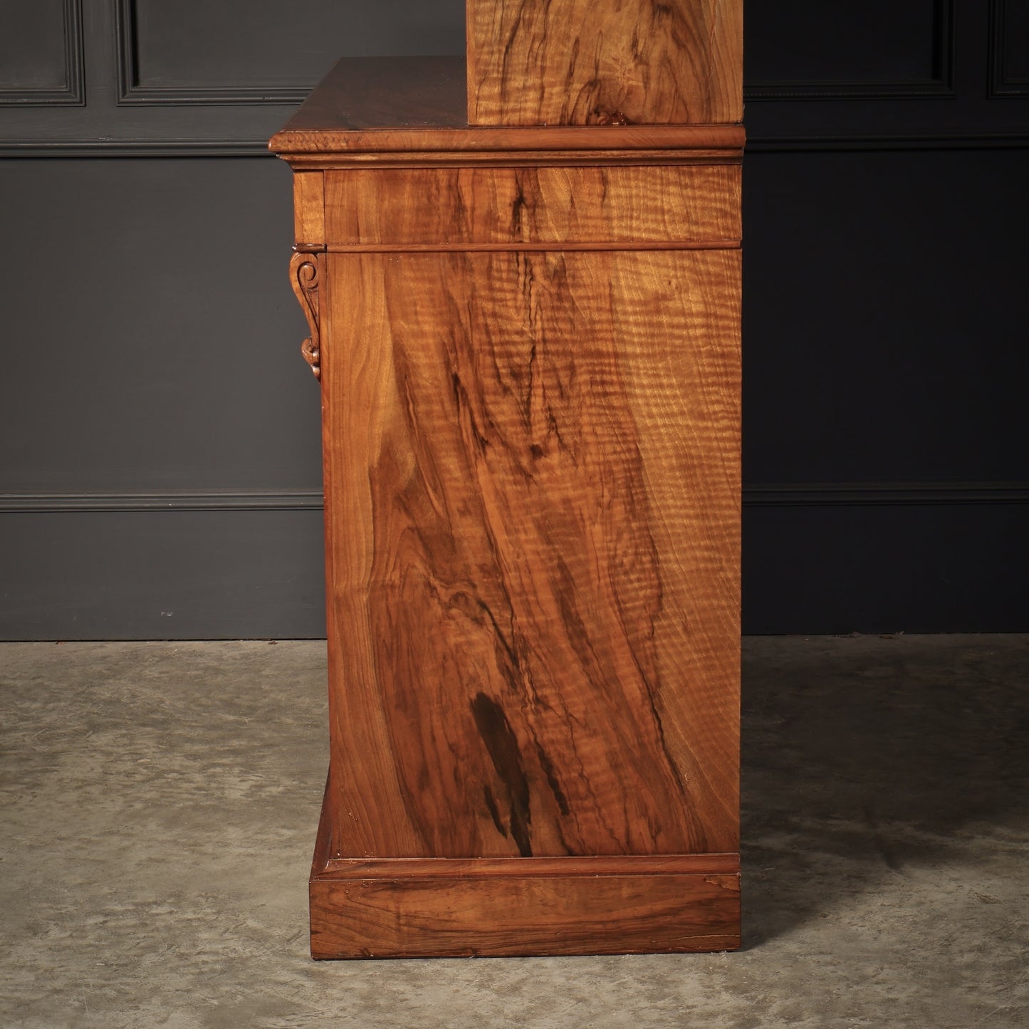 Fine William IV Walnut Vintage Glazed Bookcase Display Cabinet