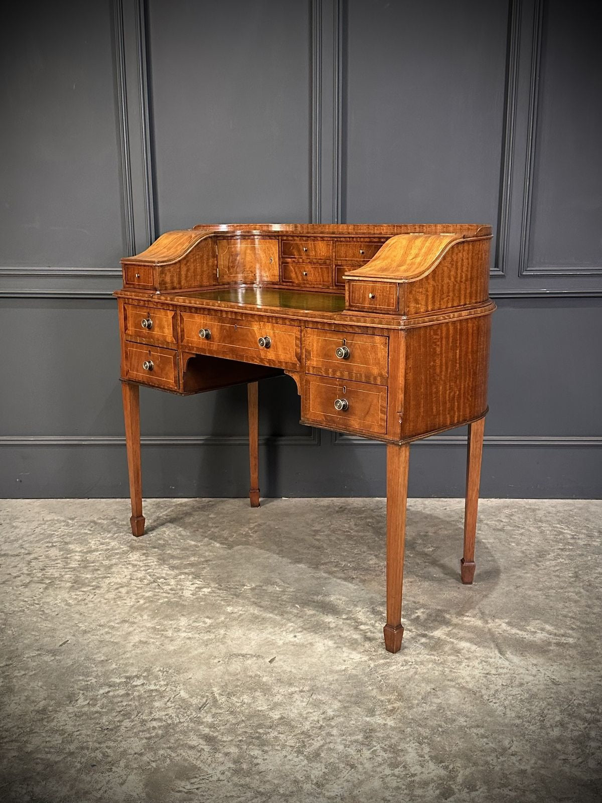 Inlaid Mahogany Carlton House Vintage Desk