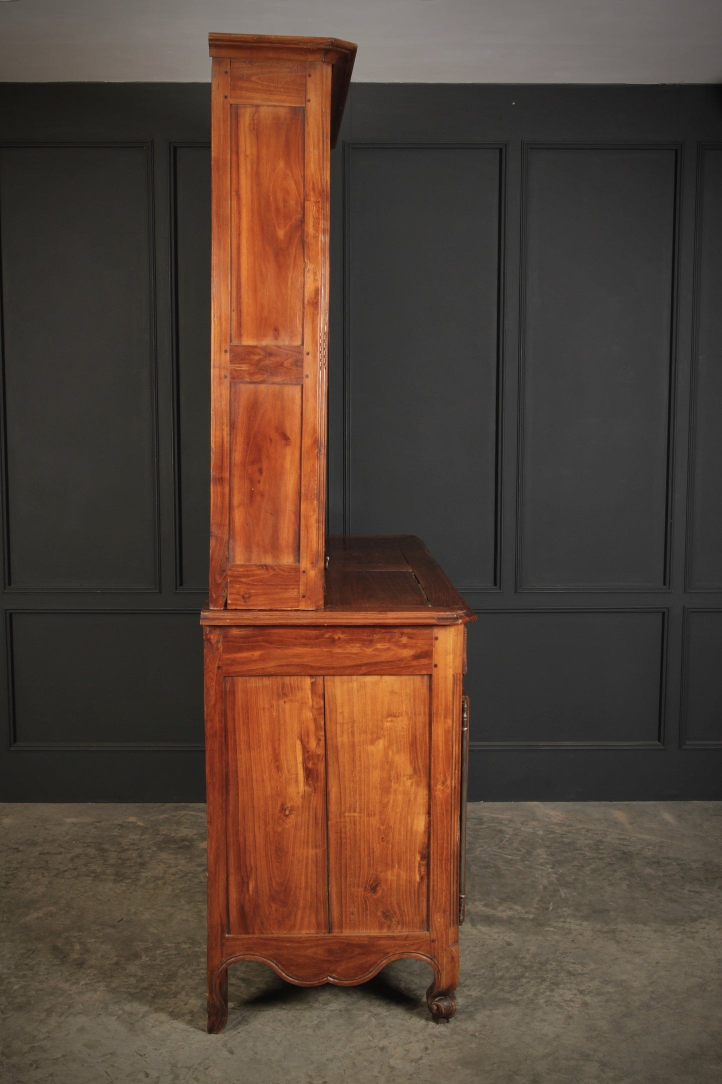 Large 18th Century Cherrywood & Walnut Antique Dresser