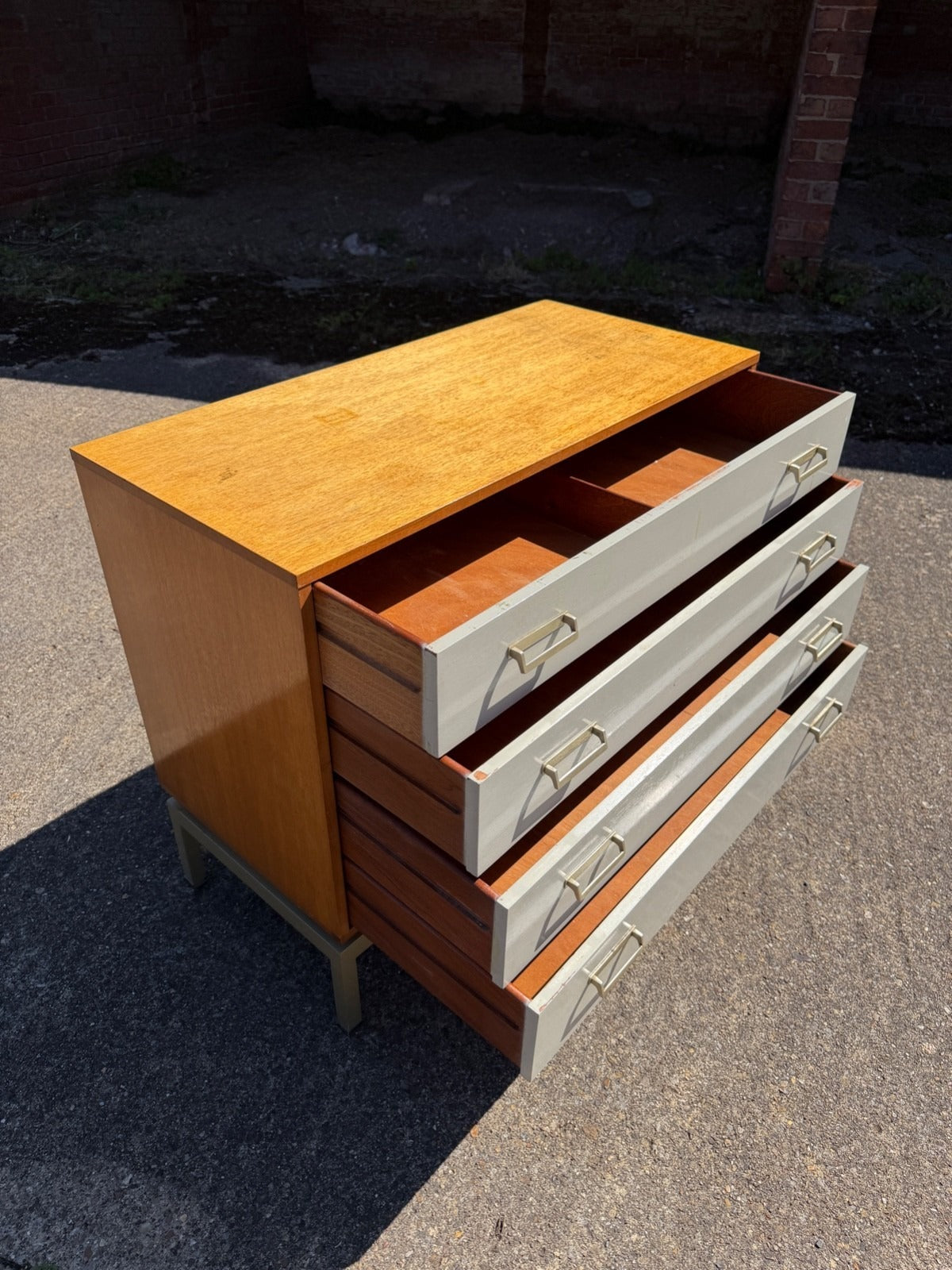 Vintage G Plan Limba E Gomme Mid Century Retro Teak MCM Chest of Drawers