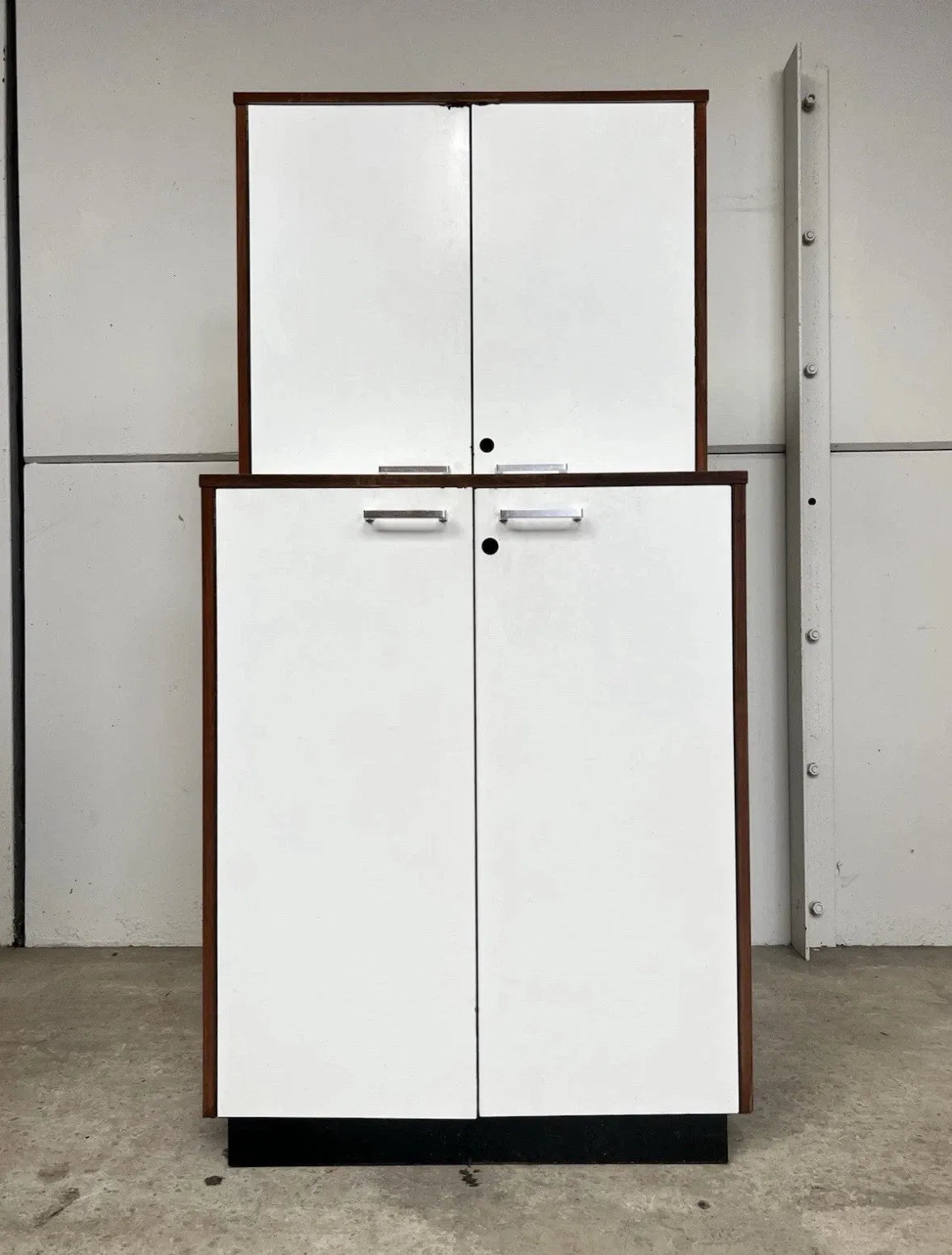 Vintage Medical Cabinet Sideboard Wall Unit Retro Bookcase 1083