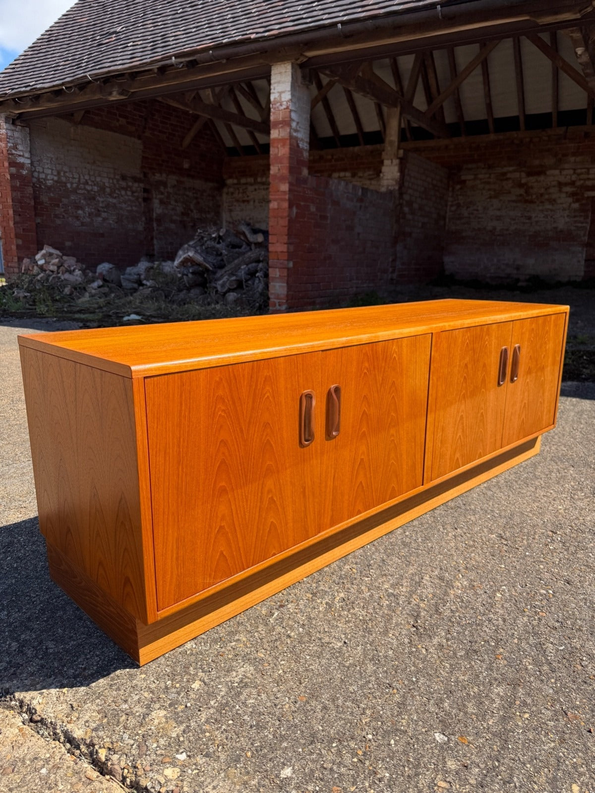 Vintage Mid Century Teak Low Sideboard TV Media Stand G Plan Fresco 1960's/70's