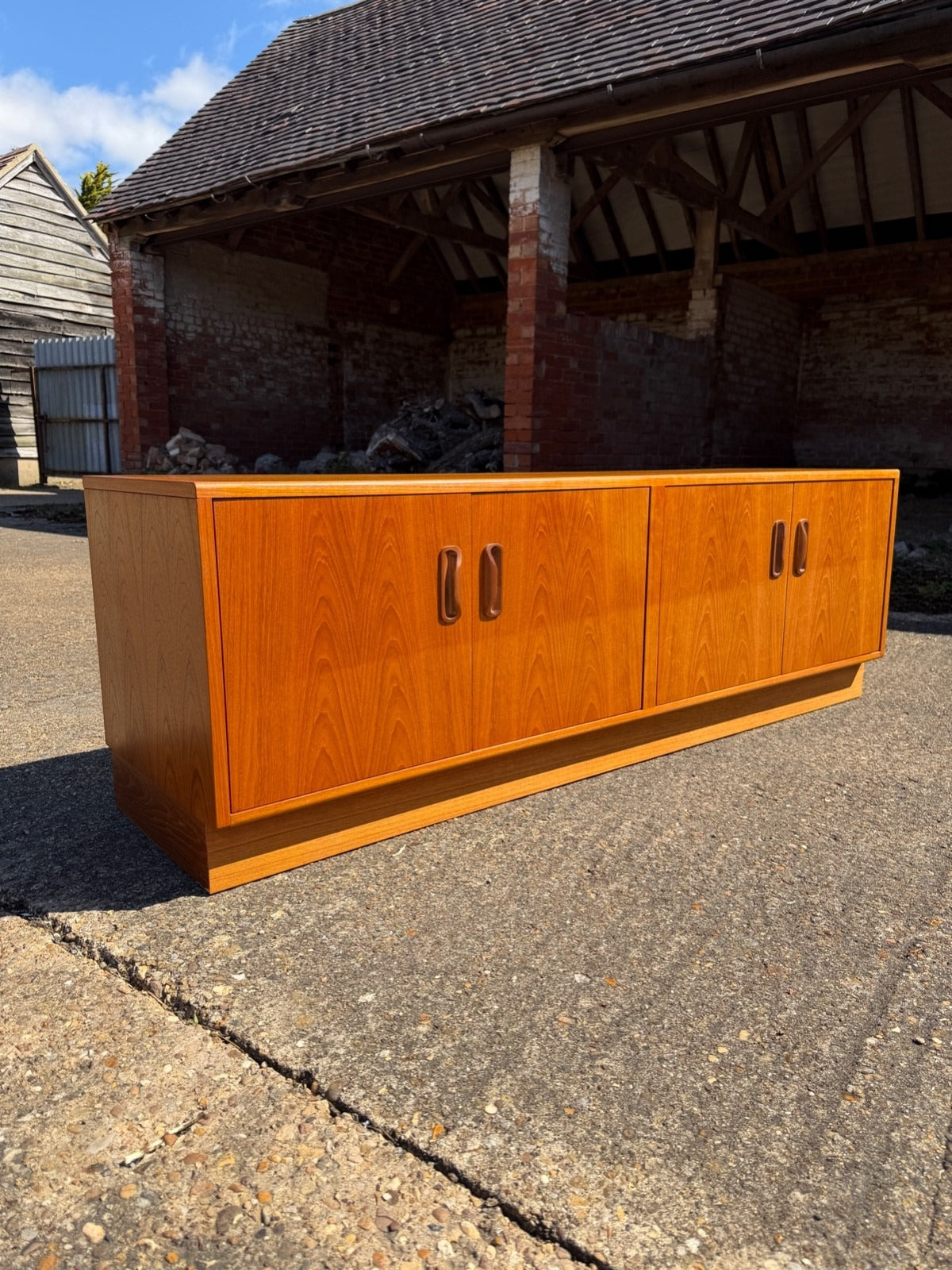 Vintage Mid Century Teak Low Sideboard TV Media Stand G Plan Fresco 1960's/70's