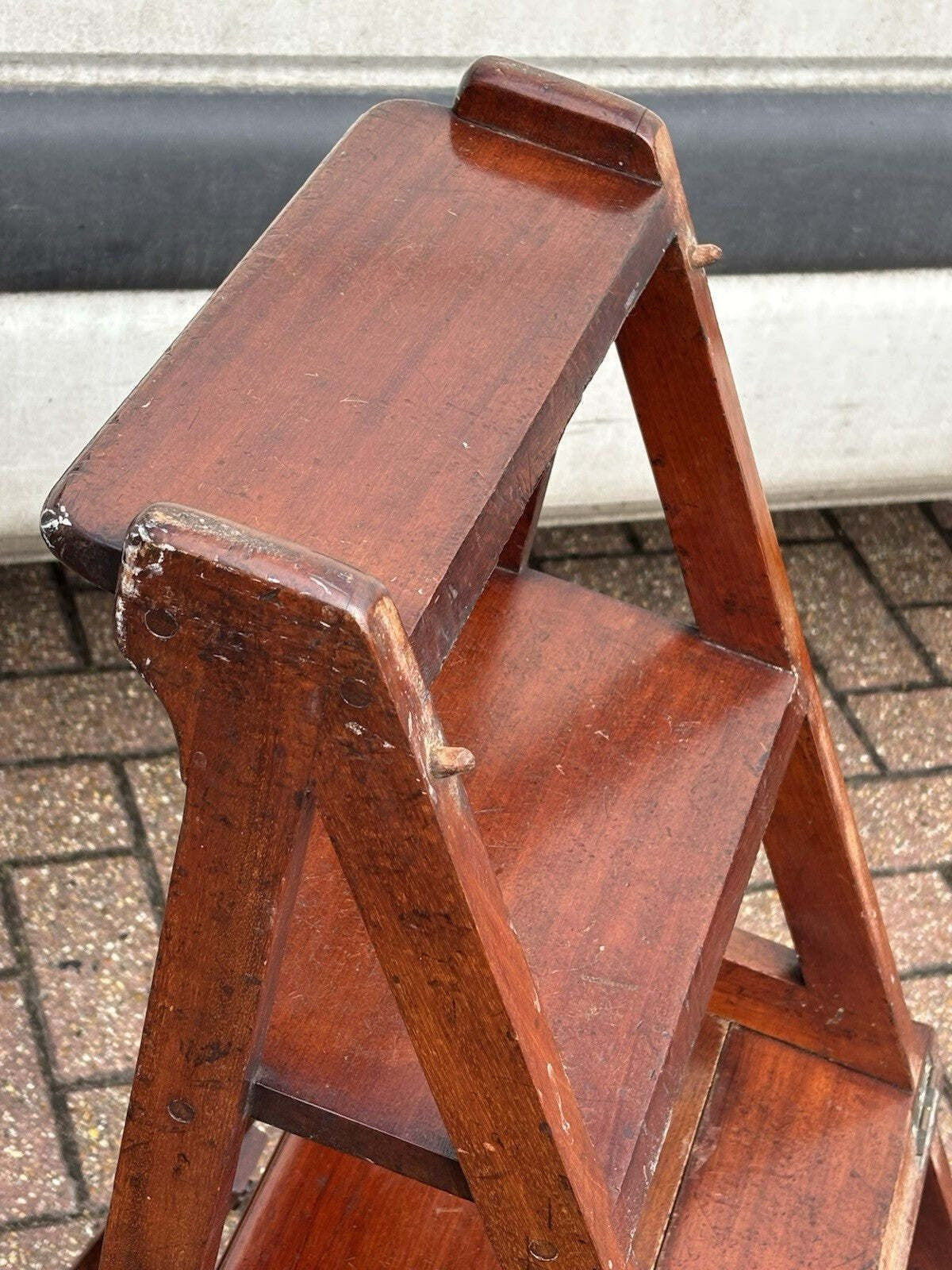 Victorian Vintage Metamorphic Mahogany Chair That Folds Over Into Library Steps