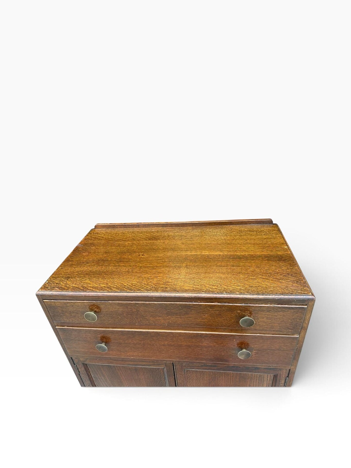 Vintage Oak Tallboy cupboard chest of drawers linen cupboard.