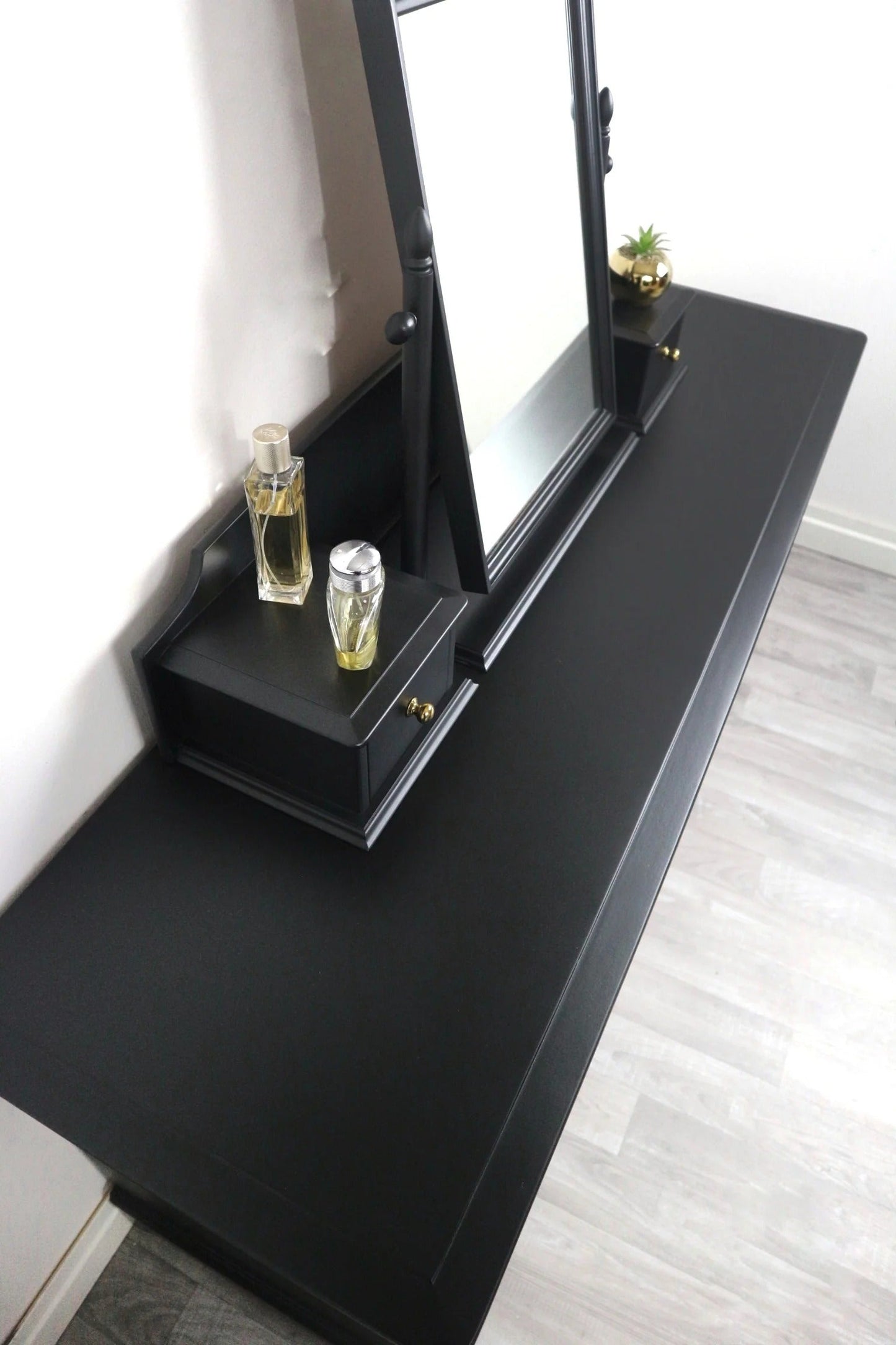 Stag Minstrel Captains Chest Matt Black, 8 Drawer Chest , Chest of Drawers with Mirror