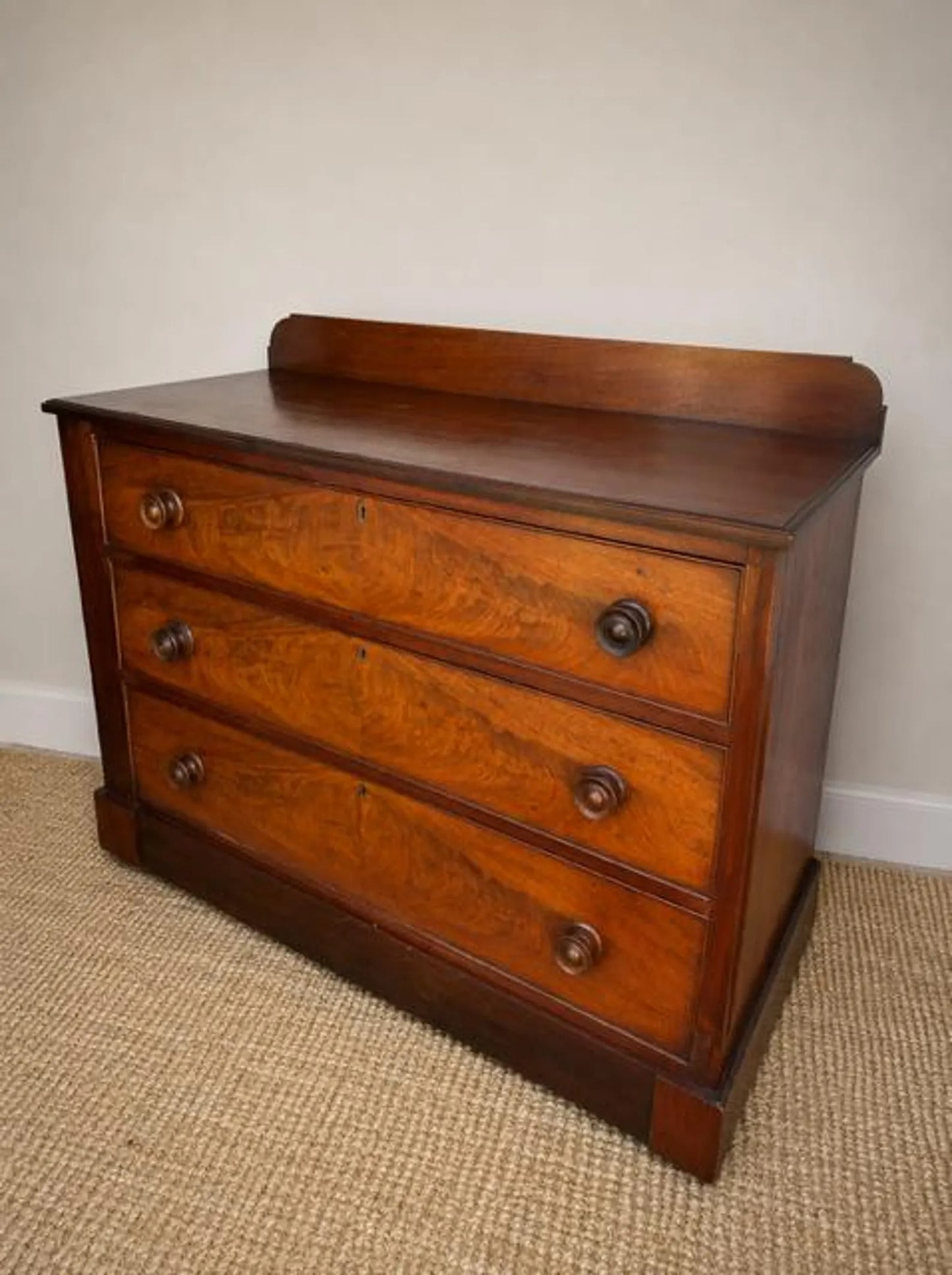 Early Victorian Vintage Flame Mahogany Chest of Drawers | Antique Mahogany Chest | English Country Furniture
