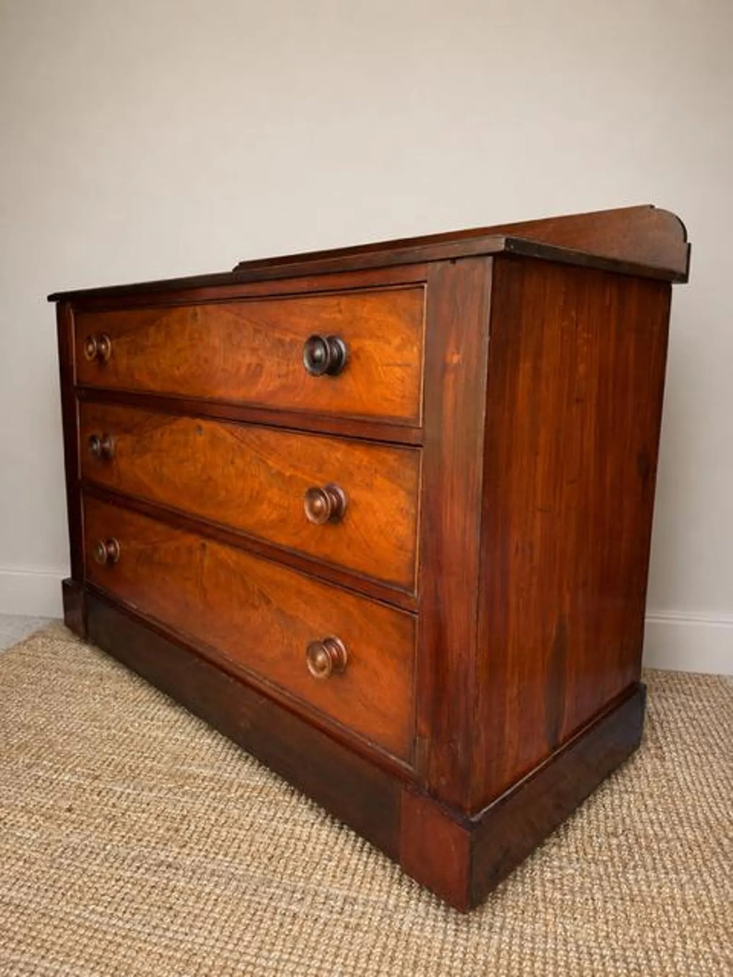 Early Victorian Vintage Flame Mahogany Chest of Drawers | Antique Mahogany Chest | English Country Furniture