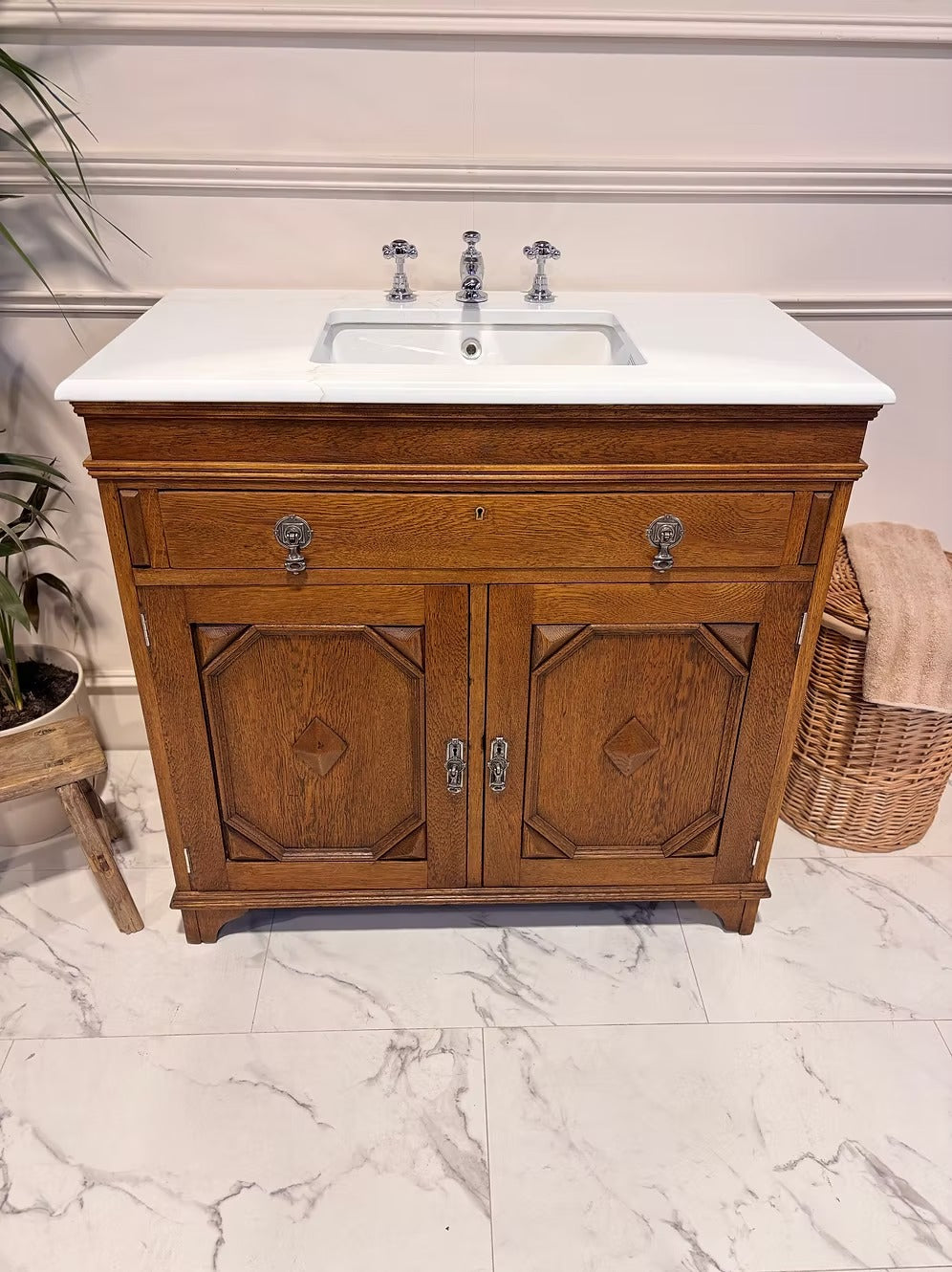 Wooden Carved Vintage Vanity Unit