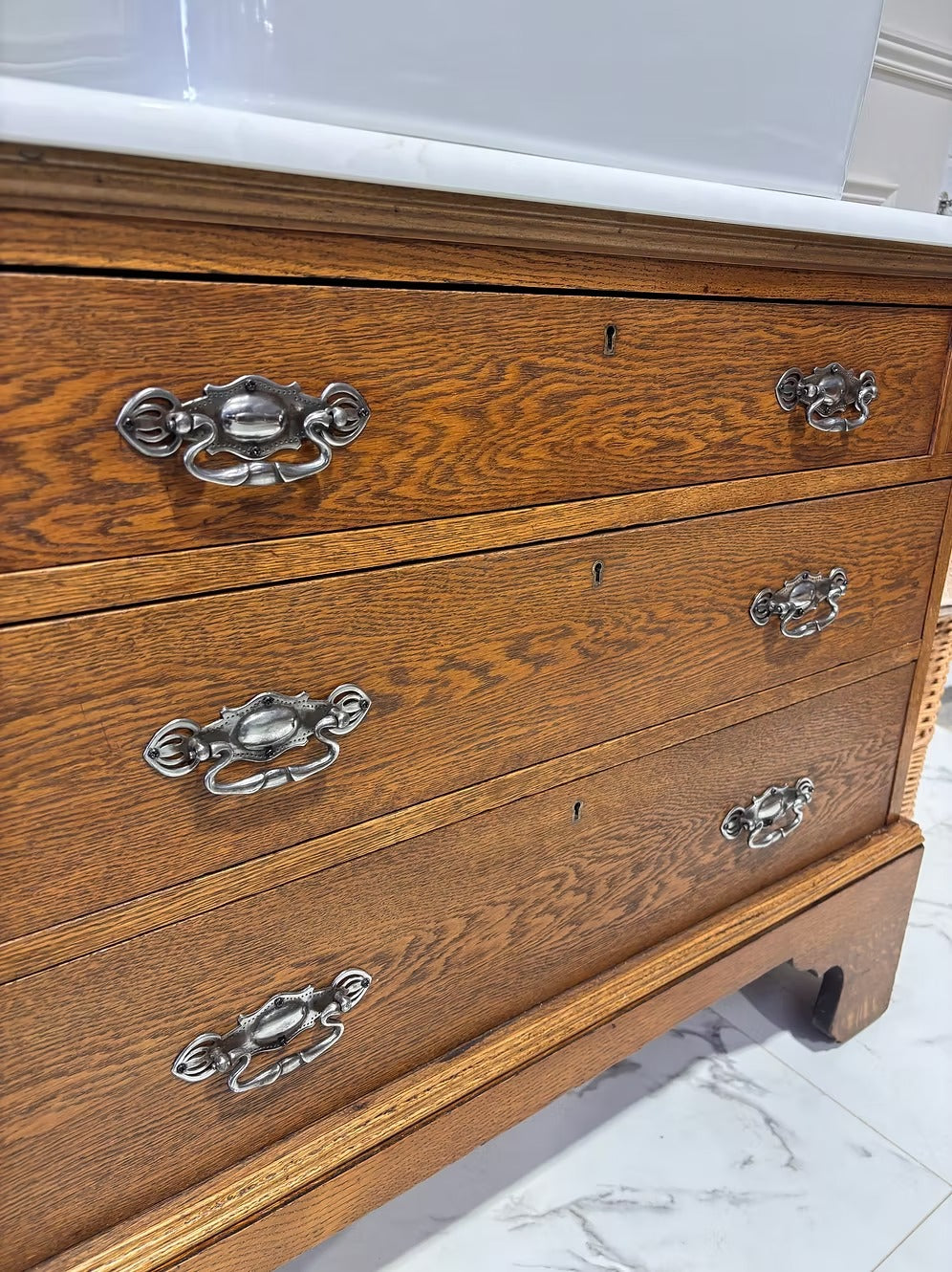 Traditional Vintage Bathroom Vanity Unit - George IV
