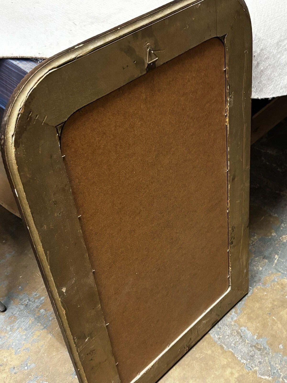 Vintage Gold Gilt Mirror In Ornate Frame. 82 X 53 Cms.