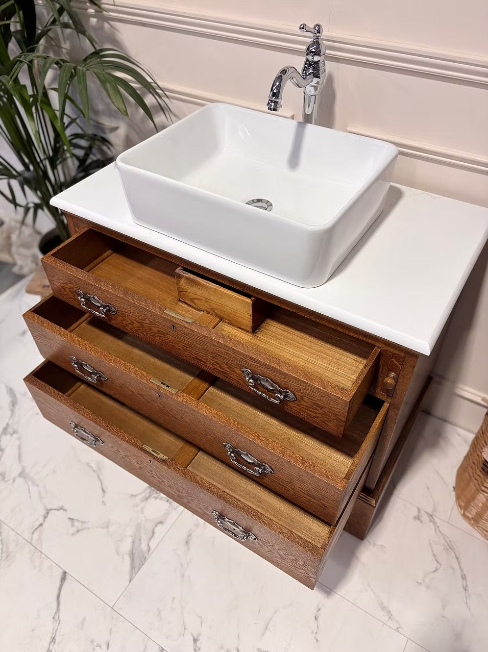 Traditional Vintage Bathroom Vanity Unit - George IV