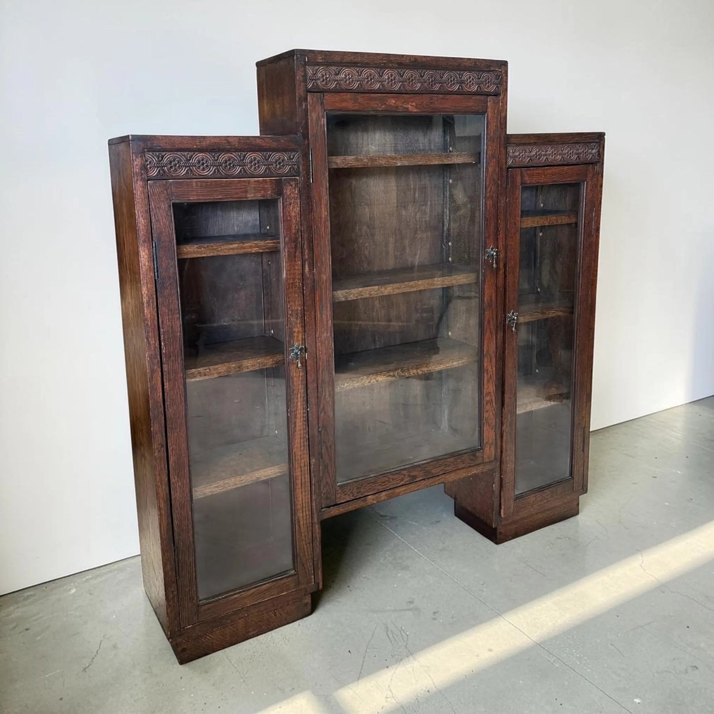 Vintage Oak drinks display bookcase