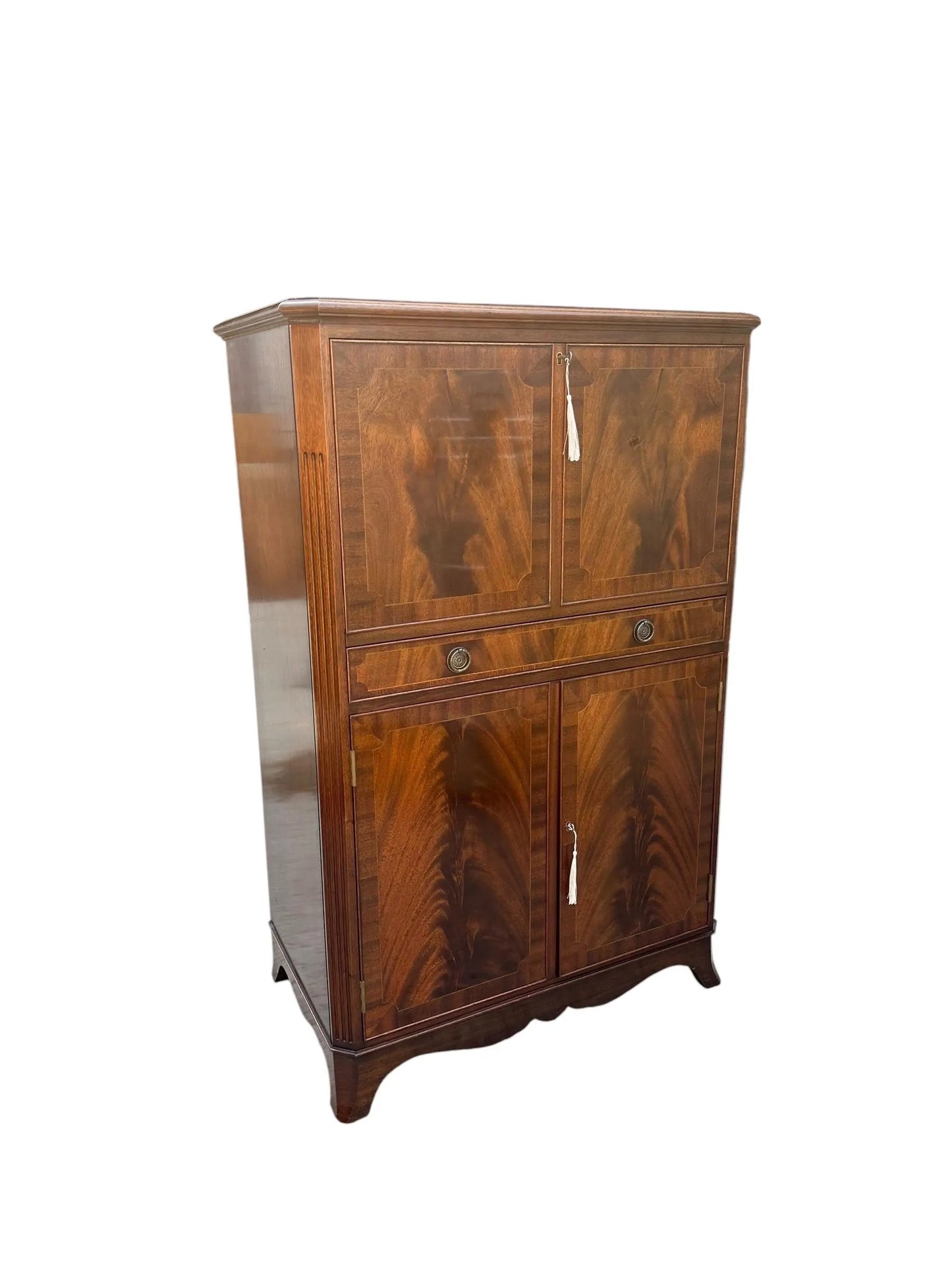 Mid century Mahogany Drinks cocktail cabinet by Rackstraw of Worcester